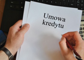 Kredyt a pożyczka - czym się różnią?