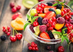 Sałatki owocowe - zdrowy zamiennik deseru