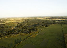 Korzystniejsze zmiany w handlu i obrocie ziemią rolną