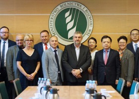 Chińscy przedsiębiorcy spotkali się z ministrem Ardanowskim