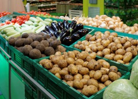 Bronisze: ceny ziemniaków krajowych nieco w dół