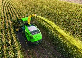 Samojezdne sieczkarnie polowe John Deere z aktualizacjami na 2020 rok