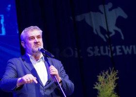 Minister Ardanowski: Nie było żadnej zapaści hodowli koni w Polsce