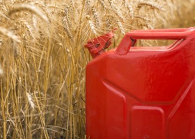 Zwrot akcyzy za paliwo rolnicze 2020 – terminy, stawki, wnioski