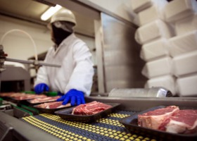 COVID-19: Jakie zagrożenia i szanse dla branży mięsnej?