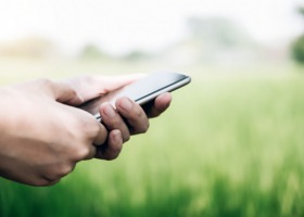 Sprawdź aplikację mobilną dla rolników od KRUS