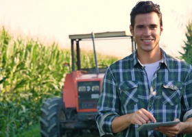 ARiMR: Młody rolnik 2020 – dla kogo 150 tys. zł wsparcia?