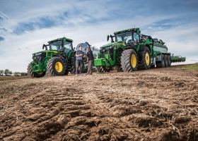 John Deere: udany rok w segmencie dużych ciągników